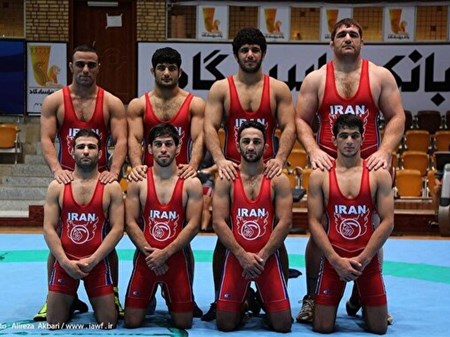 انتقال جام از روسیه به تهران؛ تایید قهرمانی کشتی آزاد ایران در رقابت‌های جهانی ۲۰۱۵