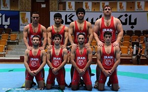 انتقال جام از روسیه به تهران؛ تایید قهرمانی کشتی آزاد ایران در رقابتهای جهانی ۲۰۱۵