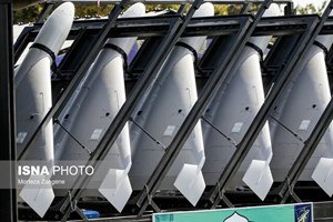 در مراسم رژه هفته دفاع مقدس انجام شد: نمایش نسل جدید موشک سوم خرداد برای نخستین بار