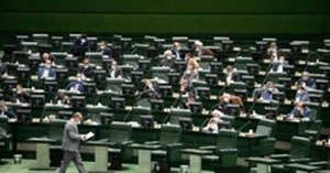 حدادی در تشریح جلسه کمیسیون شوراها: منع ثبتنام داوطلبان دارای تجربه سه دوره نمایندگی درانتخابات مجلس