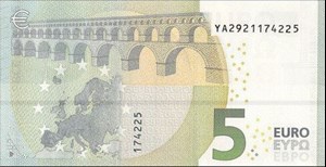 در سال آینده از هر گردشگر خارجی ۵ یورو عوارض اخذ خواهد شد