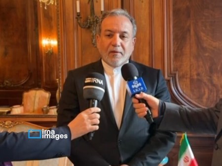 در سفر به نیویورک؛ عراقچی: مهمترین هدف ما حضور در یک تریبون بین المللی برای دفاع از حقانیت مردم ایران است