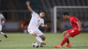 تکاپوی پرسپولیس برای تمدید قرارداد با امیر حسین محمودی
