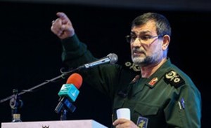 فرمانده نیروی دریایی سپاه اعلام کرد: تجهیز شناورهای «ندسا» به موشکهایی با برد ۲ هزار کیلومتر