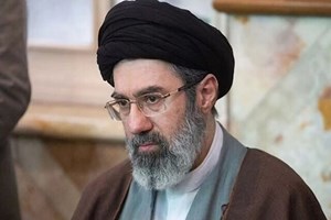پیام مقام معظم رهبری درباره مدیریت نوین تنگه هرمز؛‌ تیتر یک رسانه‌های جهان