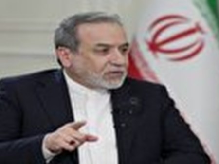 پاسخ عراقچی به پیام همتای فرانسوی: اشک تمساح بس است آقای بارو