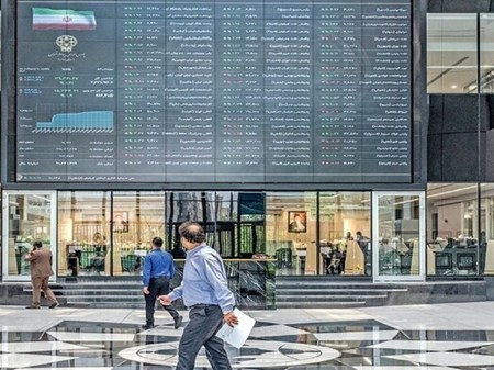 علت مسدود شدن دسترسی اشخاص با سفارشات فروش پرحجم و خارج از ضوابط بورس اعلام شد