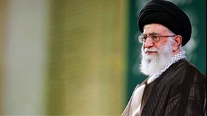 رهبر انقلاب: غفلت حوزه از تبلیغ موجب استحاله فرهنگی میشود