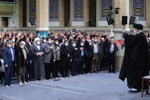 رهبر انقلاب اسلامی در دیدار جمعی از مداحان و شاعران اهلبیت علیهم السلام: نقشه جامع و برنامه ریزی شده دشمن به ثمر نرسید