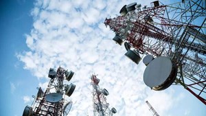 نصب ۵ سایت ارتباطی ثابت در پایانه‌های مرزی خوزستان