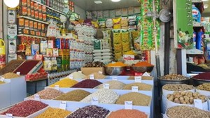وفور کالاهای اساسی در بازار/ شکر زیر قیمت مصوب عرضه میشود