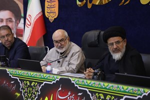 استاندار خوزستان: با بهره‌گیری از اختیارات جدید، موانع توسعه رودخانه کارون را برطرف می‌کنیم