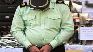 مراقب مامورنماها باشید