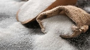 تزریق شکر تولید داخل به زودی انجام میشود/توزیع با قیمت مصوب