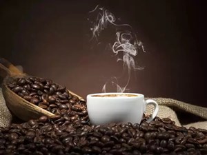 مصرف کافئین موجب افسردگی می‌شود؟