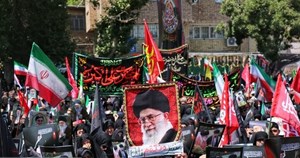 قیام دیار قم در تشییع امام شهید