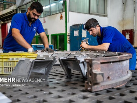 نفت بینیاز از واردات؛ قطعات ایرانی روی سکوهای تولید