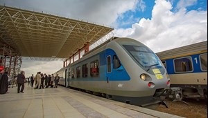 اختصاص یک رام قطار در مسیر‌های اهواز-مشهد و خرمشهر-مشهد
