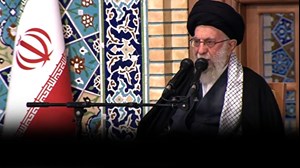 منظور دشمن از دگرگونی، تغییر هویت جمهوری اسلامی است