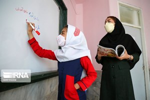 مدیرکل دبیرخانه هیات مرکزی گزینش وزارت آموزش و پرورش: جزوه و کتابی از مجموعه گزینش آموزش و پرورش منتشر نشده است/ روشهای گزینش روزآمد هستند