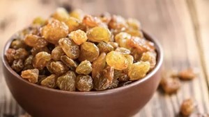 میوههای خشکی که به کاهش وزن کمک میکنند