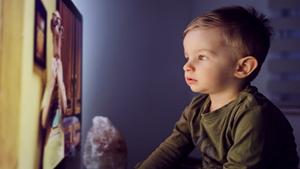 تأثیر کارتون‌ها بر رشد مغز کودکان