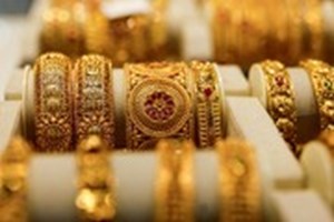 یک سر و هزار سودای طلا؛ سرمایهگذاران به چه میاندیشند؟