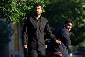ساخت «آن سوی آوار» در بحبوحه جنگ؛ شعار هم بخشی از بیان فیلم است