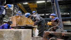 تزریق ۷۰۰ همت مرهمی بر صنایع کشور/ کدام صنایع مشمول دریافت تسهیلات ۷۰۰ همتی می‌شوند