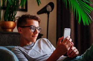 نسل جدید به کار اینترنتی نه نمی‌گوید!