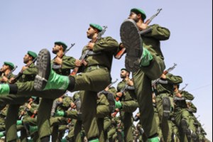 ارتش دانشجو می‌پذیرد