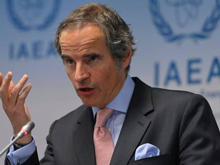 گروسی: حق ایران برای فعالیت صلح‌آمیز هسته‌ای باید به رسمیت شناخته شود