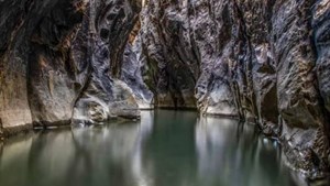 تنگه کول پیر؛ گذرگاه رازآلود عشایر در دل لرستان