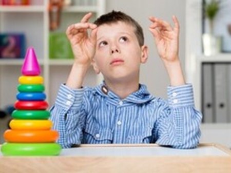 استفاده از فناوریهای جدید برای آموزش دانش‌آموزان دارای اختلال اوتیسم