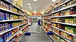 امسال برای نخستین بار از واردات مرغ بی نیاز شدیم