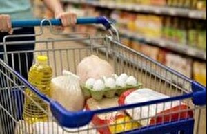 فروشگاه‌ها تا پایان هفته مملو از کالا‌های اساسی می‌شوند/ مردم برای خرید عجله نکنند