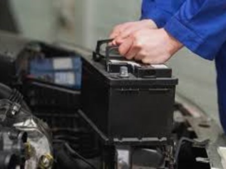 راه اندازی نخستین کارگاه باتری سازی در خوزستان توسط کارآفرین گتوندی