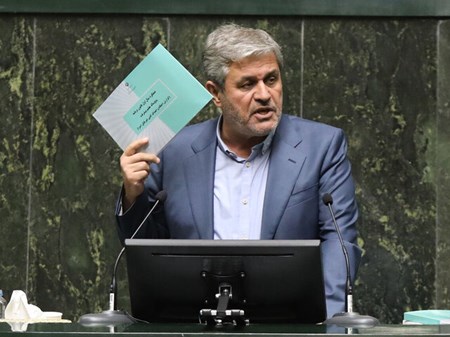 تاجگردون: در بودجه ۱۴۰۵ به نیروهای مسلح توجه ویژه شده است