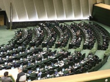 مخالفت مجلس با بررسی دوفوریتی طرحی درباره اصلاح سازوکار ارائه بودجه سنواتی به مجلس