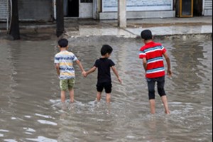 از سوی رئیس شورای شهر مطرح شد: احتمال بارش‌های سنگین در اهواز / مساله آبگرفتگی‌ها در اولویت شهرداری باشد