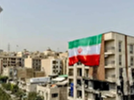 بازسازی زندگی و خرید لوازم خانگی با اعتبار طرح مهراد؛ همکاری «انتخاب من» و بنیاد علوی