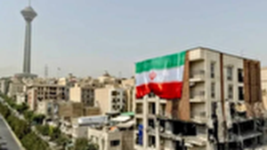 بازسازی زندگی و خرید لوازم خانگی با اعتبار طرح مهراد؛ همکاری «انتخاب من» و بنیاد علوی