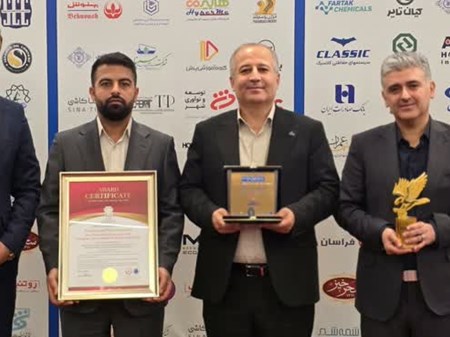 پتروشیمی فن‌آوران نشان برتر اجلاس بین‌المللی توسعه صادرات کشور را کسب کرد
