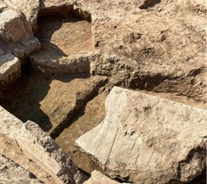 نقش‌برجسته‌ای ۲۷۰۰ ساله از ایزدان آشوری در نینوا کشف شد