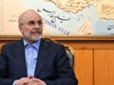 واکنش قالیباف به اعلام نامزدی دیپلمات اماراتی برای دبیر کلی سازمان ملل: روباه، کاندیدای نگهبانی از مرغ‌ها می‌شود!