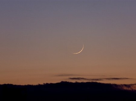رؤیت هلال ماه رمضان ۱۴۴۷ در غروب ۲۹ بهمن/آغاز روزه‌داری از پنجشنبه