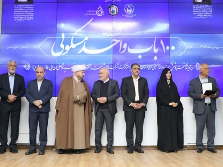 ۱۰۰ واحد مسکونی به مددجویان خوزستان  واگذار شد  استاندار خوزستان: واگذاری این واحدها گامی مؤثر در توسعه پایدار استان است