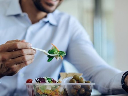 خوراکیهایی که باروری مردان را تقویت میکنند