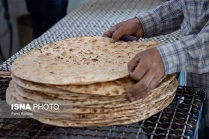 مدیرکل غله استان عنوان کرد: فعالیت ۲۵۵ واحد خبازی با پخت کامل نان در خوزستان/ دزفول پیشتاز تولید نان کامل