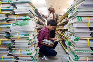 در پی گلایه برخی والدین از کمبود کتابهای درسی تخصصی اعلام شد: تکذیب کمبود کتب درسی/ توزیع کتابها امسال طبق سفارشات ثبتشده صورت گرفته است